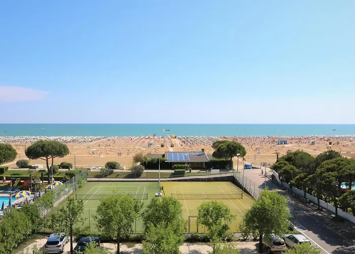 Valbella House Апартаменти *